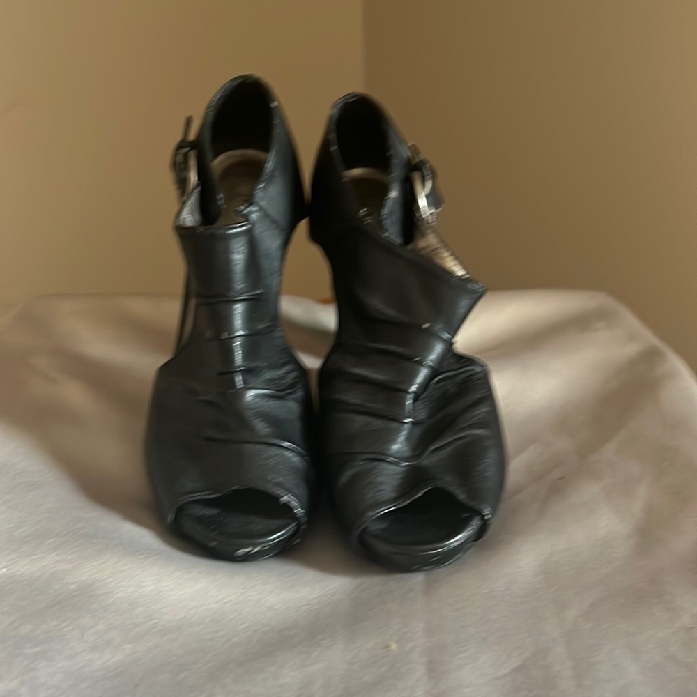 High heels black with buckle 6 1/2 size